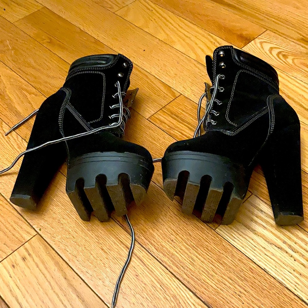 Workboot heels - Picture 3 of 4